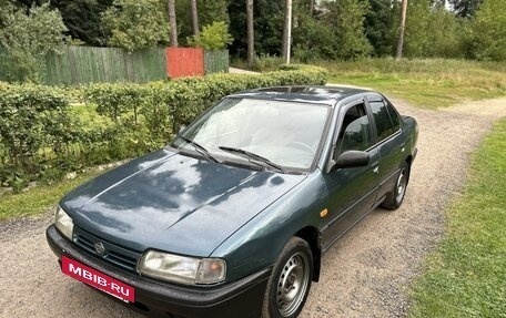 Nissan Primera II рестайлинг, 1993 год, 150 000 рублей, 23 фотография