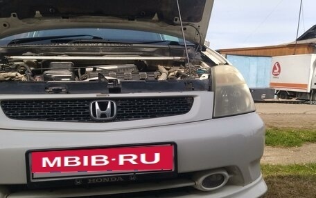 Honda Stream I рестайлинг, 2001 год, 830 000 рублей, 19 фотография