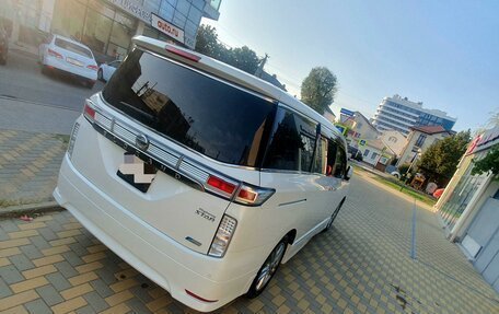 Nissan Elgrand III, 2012 год, 1 800 000 рублей, 12 фотография