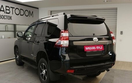 Toyota Land Cruiser Prado 150 рестайлинг 2, 2014 год, 3 650 000 рублей, 6 фотография