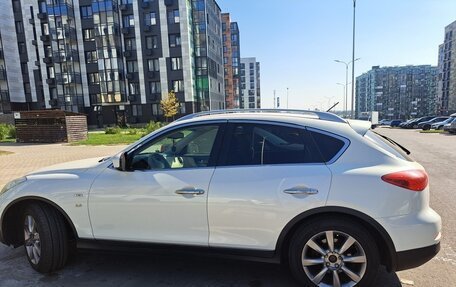 Infiniti QX50 I рестайлинг, 2014 год, 1 750 000 рублей, 2 фотография