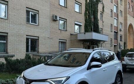 Toyota RAV4, 2019 год, 2 570 000 рублей, 1 фотография