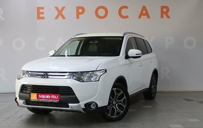 Mitsubishi Outlander III рестайлинг 3, 2014 год, 1 720 000 рублей, 1 фотография