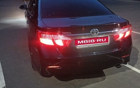 Toyota Camry, 2014 год, 1 940 000 рублей, 8 фотография