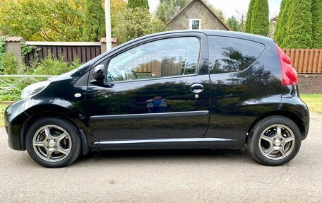 Peugeot 107 I рестайлинг, 2011 год, 595 000 рублей, 13 фотография