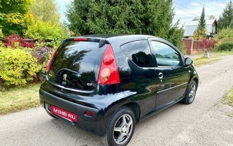 Peugeot 107 I рестайлинг, 2011 год, 595 000 рублей, 11 фотография