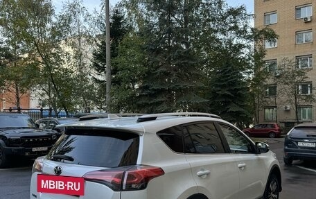 Toyota RAV4, 2019 год, 2 570 000 рублей, 4 фотография