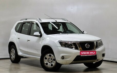 Nissan Terrano III, 2015 год, 1 252 000 рублей, 1 фотография