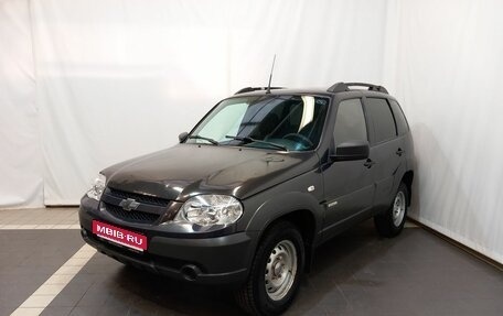 Chevrolet Niva I рестайлинг, 2013 год, 607 000 рублей, 1 фотография