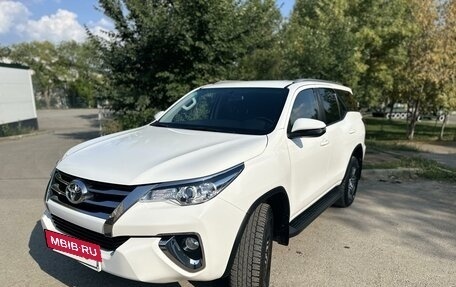 Toyota Fortuner II, 2020 год, 4 890 000 рублей, 2 фотография