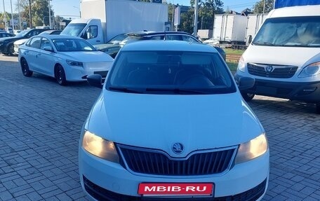 Skoda Rapid I, 2015 год, 400 000 рублей, 2 фотография