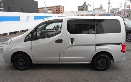 Nissan NV200, 2019 год, 1 470 000 рублей, 4 фотография