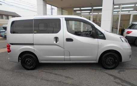 Nissan NV200, 2019 год, 1 470 000 рублей, 5 фотография