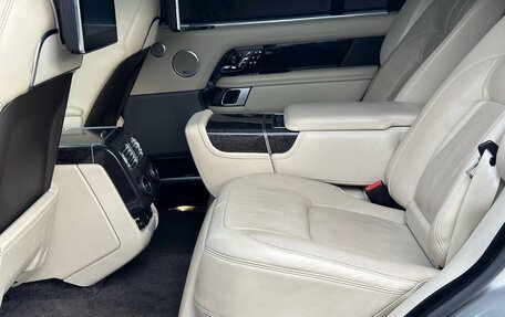 Land Rover Range Rover IV рестайлинг, 2018 год, 8 180 000 рублей, 7 фотография