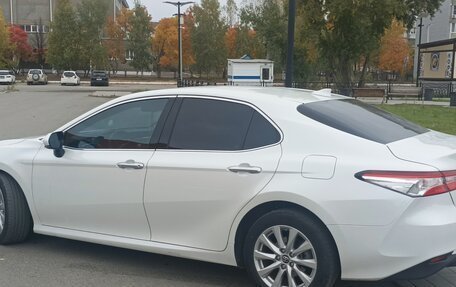 Toyota Camry, 2018 год, 3 350 000 рублей, 14 фотография