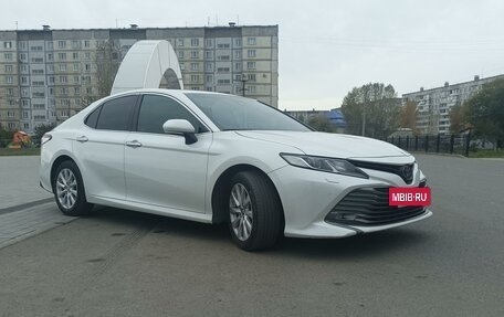 Toyota Camry, 2018 год, 3 350 000 рублей, 19 фотография