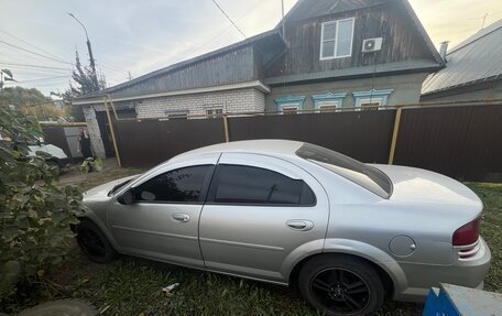 Dodge Stratus II, 2002 год, 330 000 рублей, 3 фотография