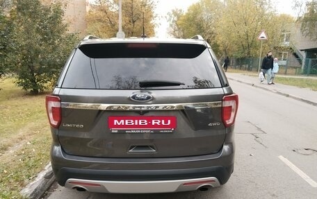 Ford Explorer VI, 2015 год, 2 650 000 рублей, 11 фотография