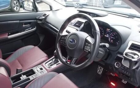 Subaru Levorg I, 2017 год, 1 750 000 рублей, 13 фотография