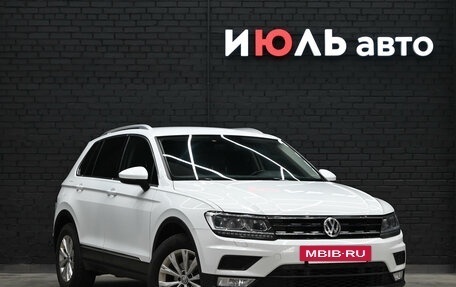 Volkswagen Tiguan II, 2017 год, 2 170 000 рублей, 3 фотография