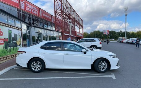 Toyota Camry, 2019 год, 2 850 000 рублей, 7 фотография