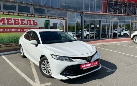 Toyota Camry, 2019 год, 2 850 000 рублей, 8 фотография