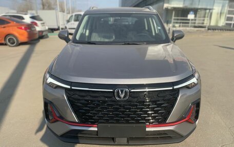 Changan CS35PLUS, 2024 год, 2 399 900 рублей, 2 фотография