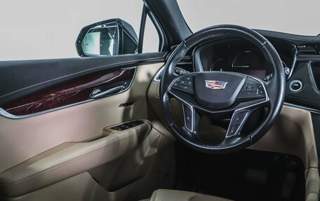 Cadillac XT5 I рестайлинг, 2018 год, 3 500 000 рублей, 14 фотография