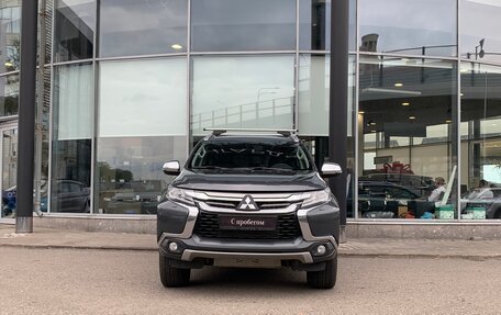 Mitsubishi Pajero Sport III рестайлинг, 2018 год, 2 590 000 рублей, 2 фотография