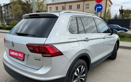 Volkswagen Tiguan II, 2017 год, 2 750 000 рублей, 5 фотография