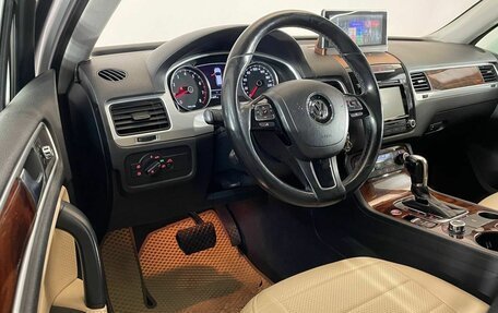 Volkswagen Touareg III, 2013 год, 2 145 000 рублей, 9 фотография