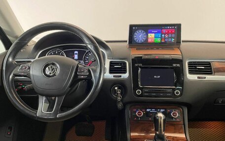 Volkswagen Touareg III, 2013 год, 2 145 000 рублей, 12 фотография