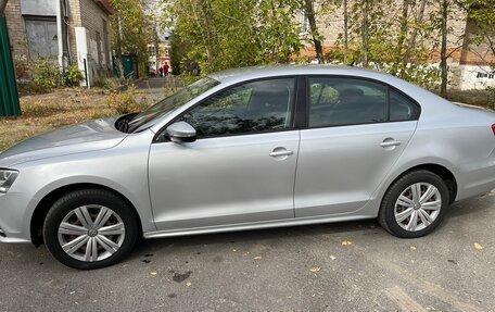 Volkswagen Jetta VI, 2015 год, 1 300 000 рублей, 11 фотография