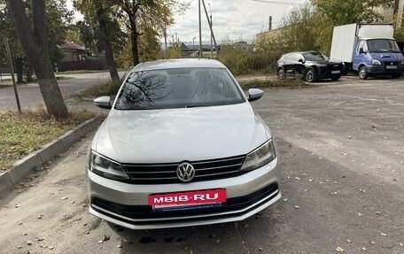 Volkswagen Jetta VI, 2015 год, 1 300 000 рублей, 22 фотография