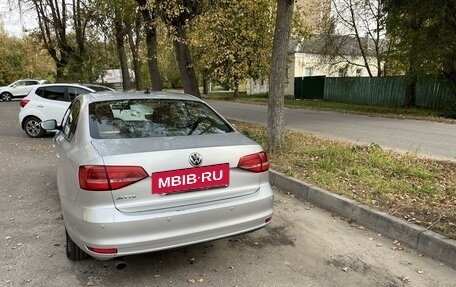 Volkswagen Jetta VI, 2015 год, 1 300 000 рублей, 20 фотография