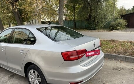 Volkswagen Jetta VI, 2015 год, 1 300 000 рублей, 19 фотография