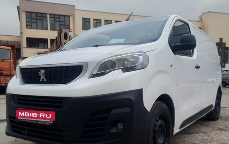 Peugeot Expert, 2018 год, 1 780 000 рублей, 15 фотография