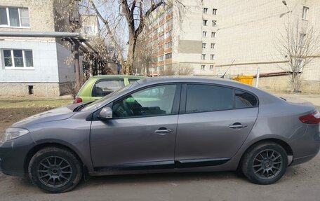 Renault Fluence I, 2012 год, 630 000 рублей, 2 фотография