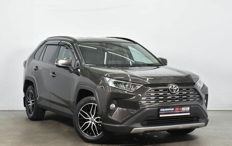 Toyota RAV4, 2019 год, 3 335 995 рублей, 3 фотография