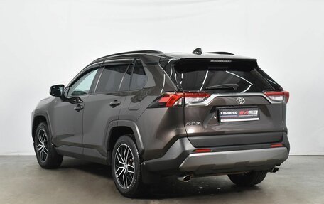 Toyota RAV4, 2019 год, 3 335 995 рублей, 4 фотография