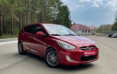 Hyundai Solaris II рестайлинг, 2013 год, 899 000 рублей, 3 фотография