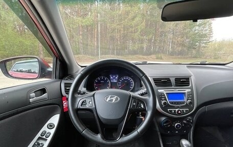 Hyundai Solaris II рестайлинг, 2013 год, 899 000 рублей, 13 фотография