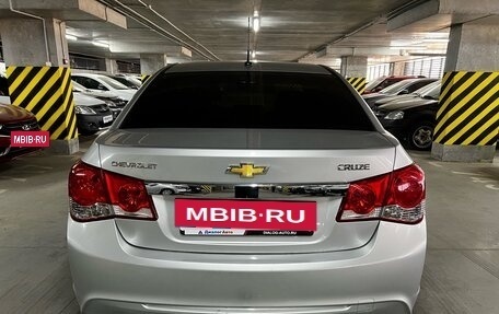 Chevrolet Cruze II, 2013 год, 949 000 рублей, 6 фотография