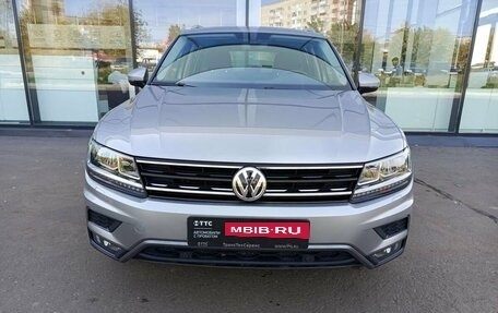 Volkswagen Tiguan II, 2018 год, 3 432 000 рублей, 2 фотография