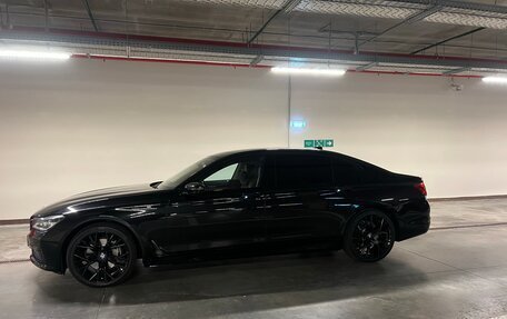 BMW 7 серия, 2016 год, 4 350 000 рублей, 2 фотография