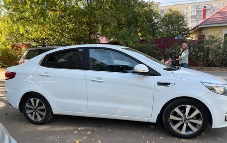 KIA Rio III рестайлинг, 2016 год, 1 390 000 рублей, 4 фотография