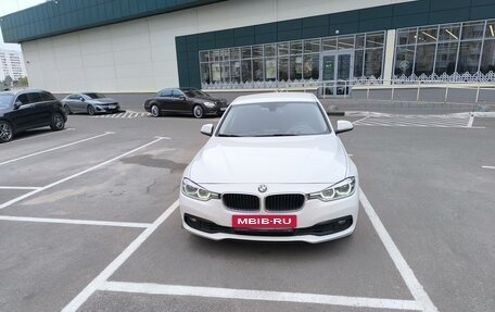 BMW 3 серия, 2016 год, 1 900 000 рублей, 2 фотография