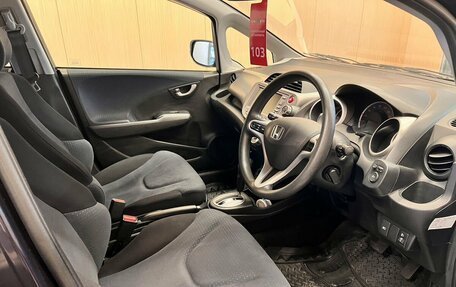 Honda Fit III, 2010 год, 850 000 рублей, 10 фотография