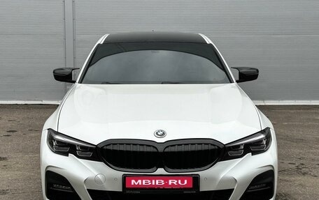 BMW 3 серия, 2019 год, 3 755 000 рублей, 3 фотография