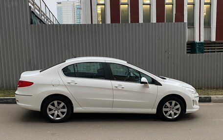 Peugeot 408 I рестайлинг, 2014 год, 650 000 рублей, 3 фотография